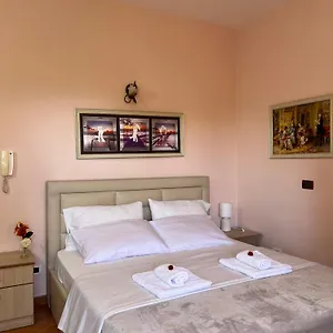 Hotel 3, Durres