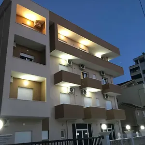 Hotel Dedej, Durrës